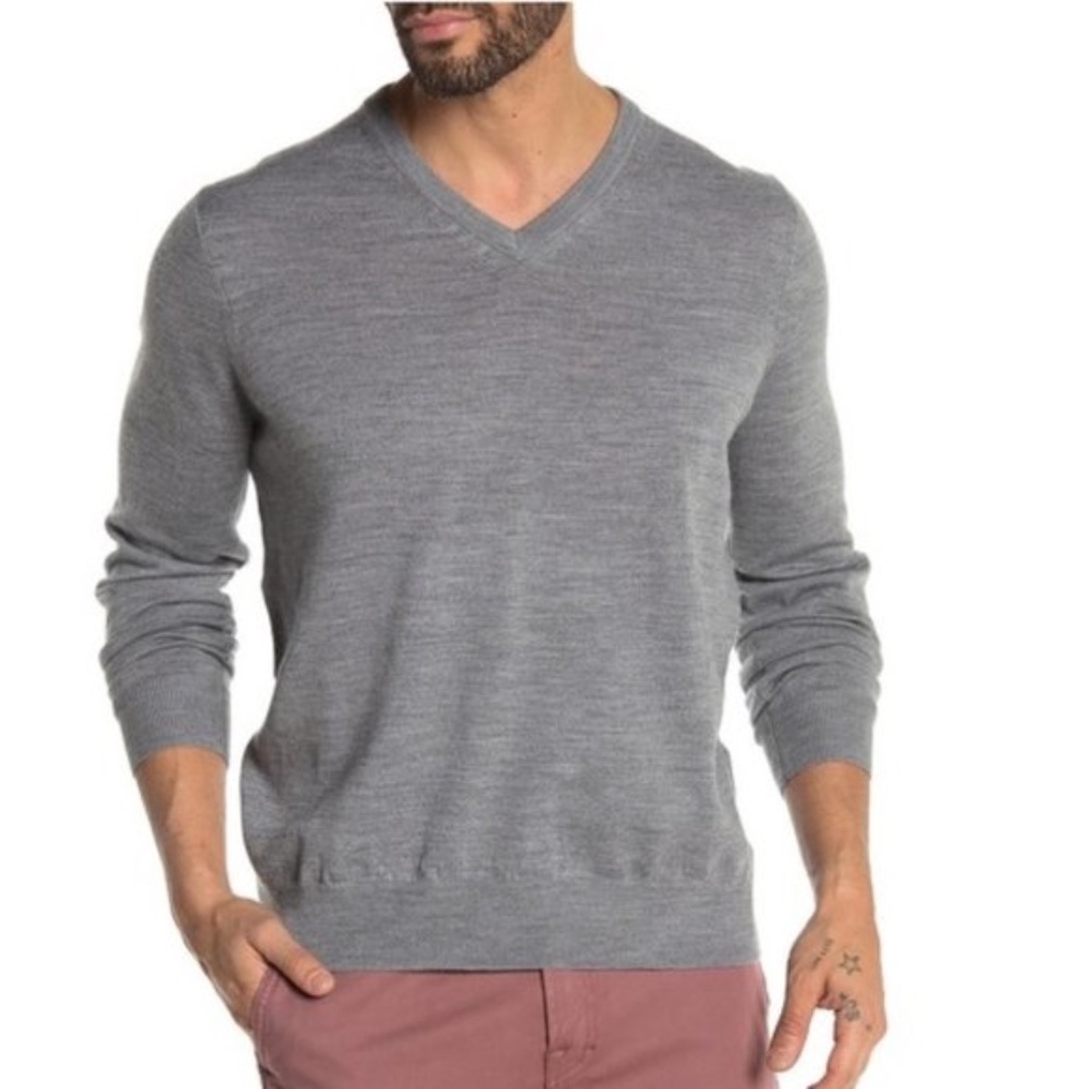 Thomas Dean V-Neck Knit Sweater